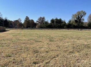 1224 N West St, Sikeston, MO 63801