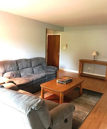 4th image of 2604 N Windsor Dr Unit 109