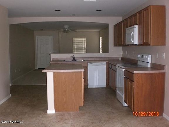 5th image of 21864 E Creosote Dr
