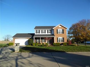 4924 Granite Dr, Smithton, IL 62285