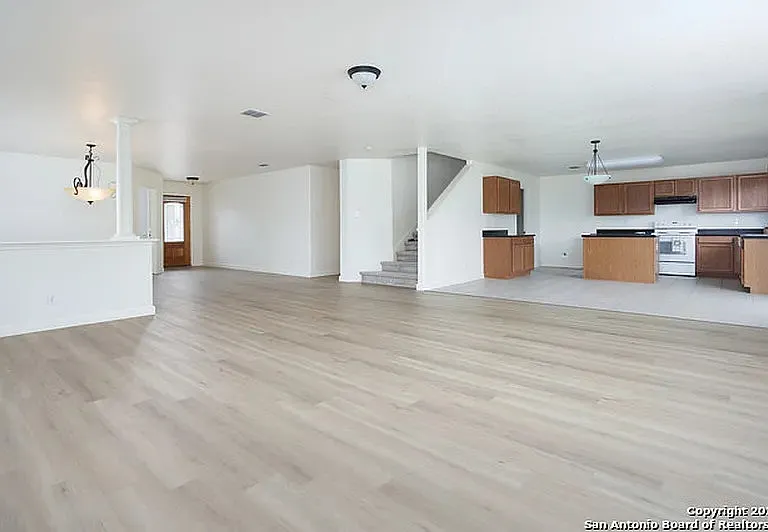 10002 Powderhouse Dr — Photo 29