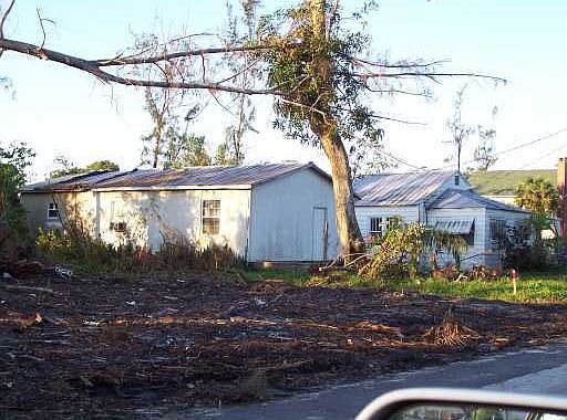 1st image of 4632 Grove St