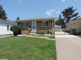 27068 Baldwin Ave, Warren, MI