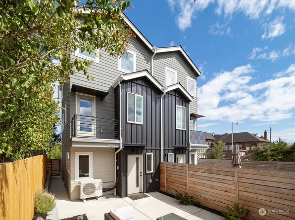9456 21st Avenue SW #A, Seattle, WA 98106