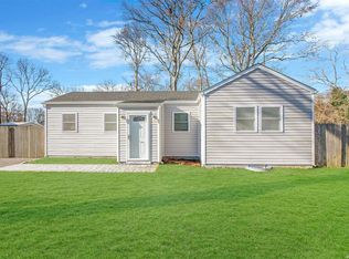 78 Alder Dr, Mastic Beach, NY 11951