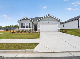 8588 Seabiscuit Rd, Lithonia, GA 30058