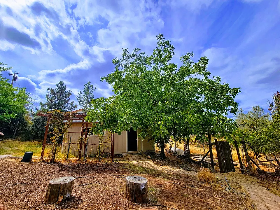 1030 Slate Creek Rd
