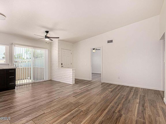 4th image of 5926 W ROSE Lane