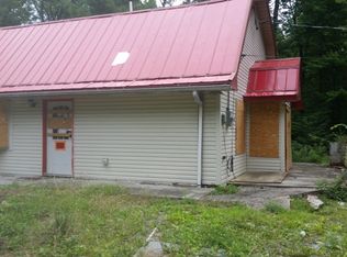 160 Fort Henry Rd, Bethel, PA 19507