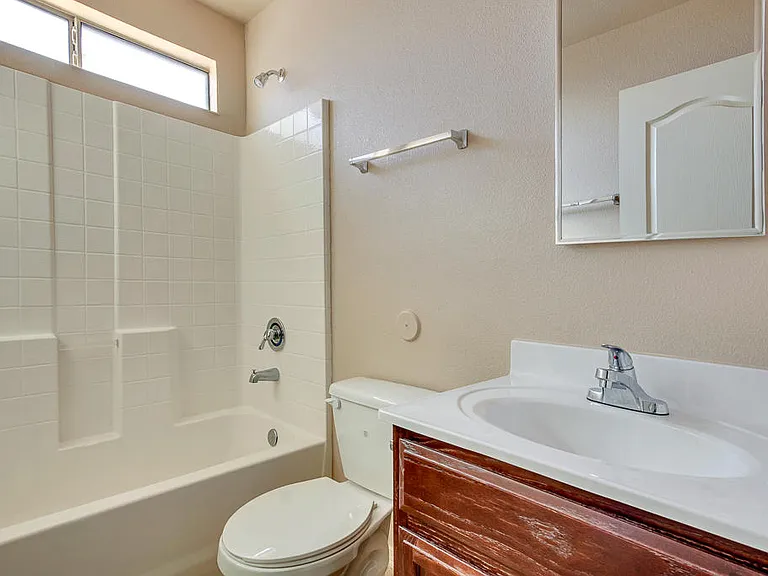 14302 Gil Reyes Dr #B — Photo 15