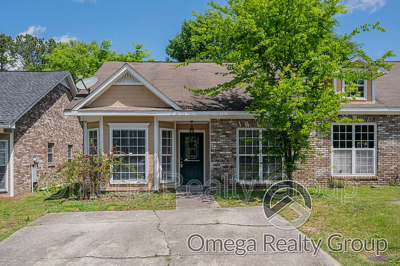 Chase Creek Townhomes Phas — Photo 2