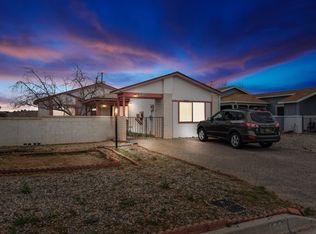 166 Pearl Dr NE, Rio Rancho, NM 87124