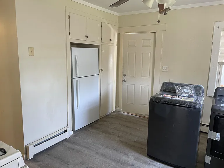 20 Diamond St #1R — Photo 8