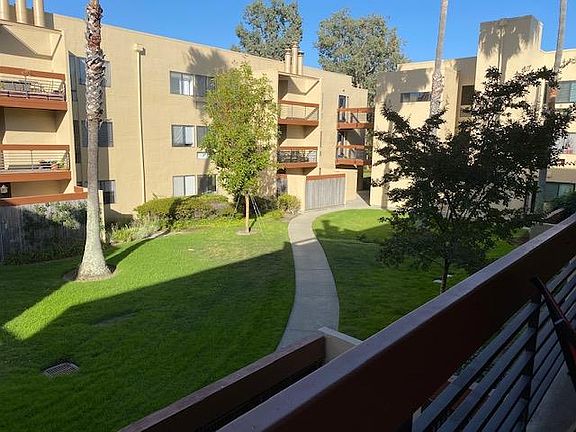 5th image of 918 Beach Park Blvd APT 54