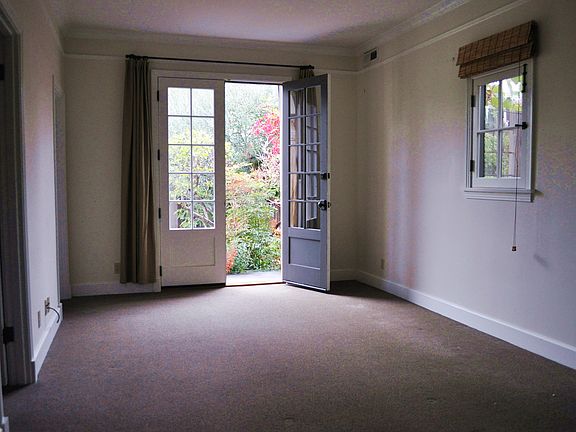 4th image of 831 N Harper Ave