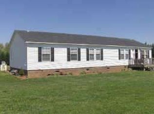 2017 Turkey Ford Rd, Mount Airy, NC 27030