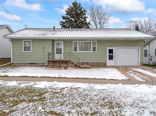 104 Locust St, Strawberry Point, IA 52076