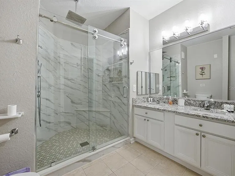 301 Terrace Ridge Cir #301 — Photo 17