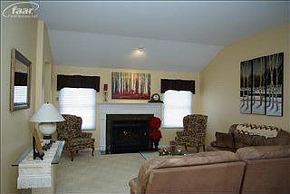 3rd image of 16173 Silverwood Dr