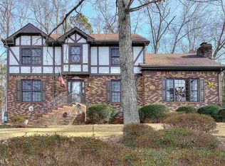 370 Cardigan Cir, Lilburn, GA 30047