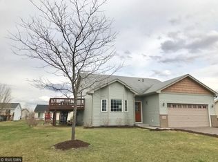 331 Douglas Dr S, Annandale, MN 55302