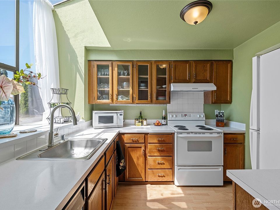 1st image of 4807 76th Street NE #12