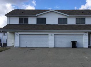 7522 N 285th Cir, Valley, NE 68064