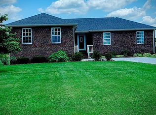 100 Riggs Ave, Portland, TN 37148