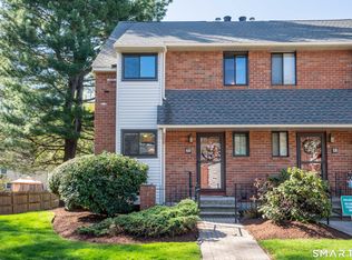 60 Danforth Ln #60, West Hartford, CT 06110
