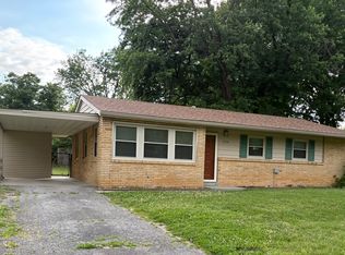 1720 Millgate Rd, Louisville, KY 40223