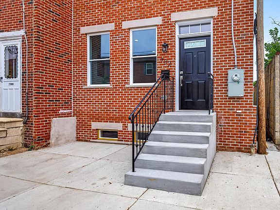 4th image of 702 N Church St