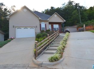 40 Hickory Hills Cir, Oxford, AL 36203