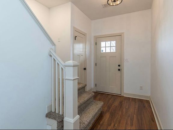 3rd image of 222 Midland Ave #1103