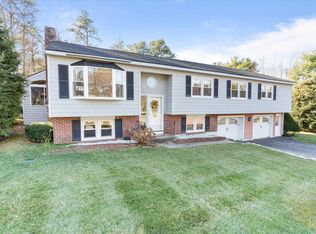 1 Beech St, Merrimack, NH 03054