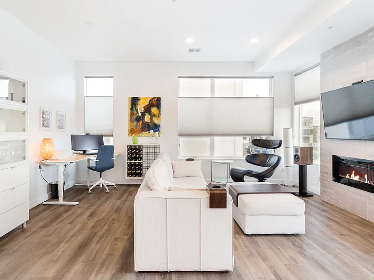 1620 Irving St #5 — Photo 6