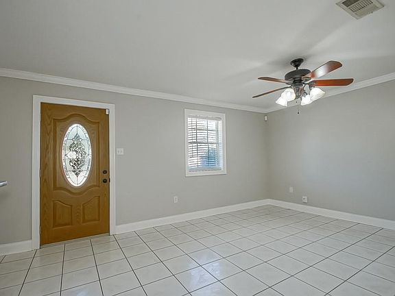 4th image of 2513 Wyoming Dr