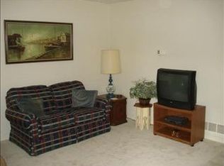 664 Mawyer Dr, Columbus, OH 43085