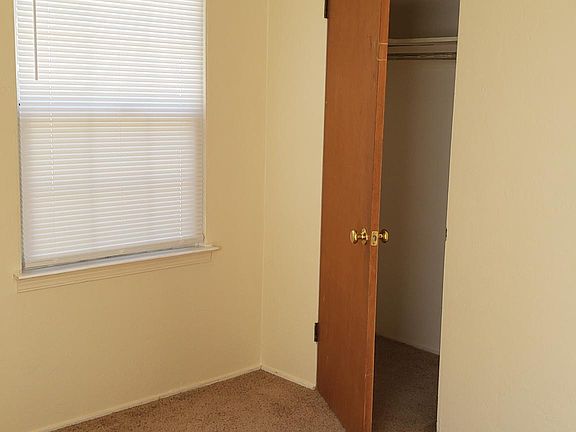 5th image of 4210 62nd St