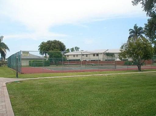 Tennis Courts