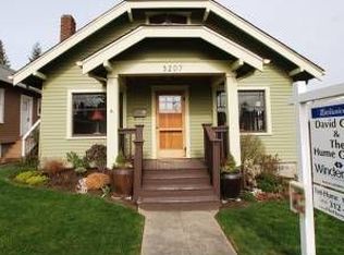 3207 N 8th St, Tacoma, WA 98406