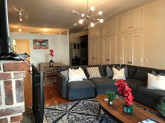 4th image of 555 3rd Ave Fl 3