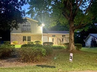 5262 Happy Hollow Rd, Dunwoody, GA 30360