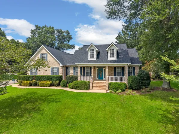 708 Symmetry Ct, Boiling Springs, SC 29316