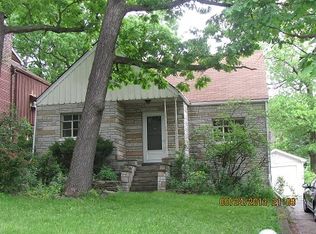 612 S Charleton St, Willow Springs, IL 60480