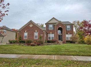 6728 Loon Hollow Ct, Ypsilanti, MI 48197