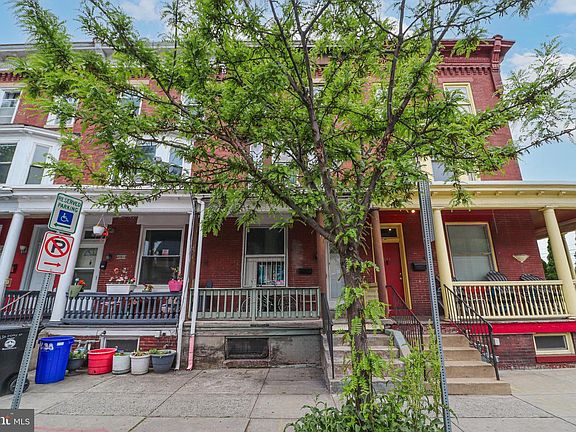 2nd image of 1632 Derry St
