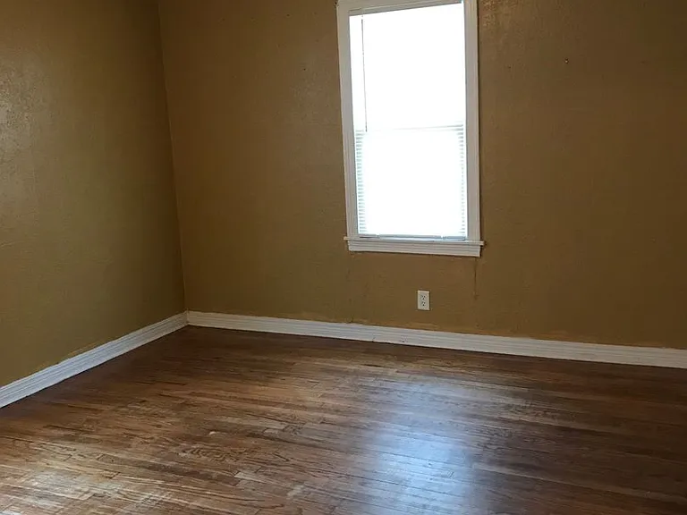 4205 S Tyler St — Photo 6