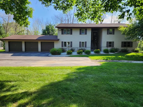 910 E Cedar AVENUE #501, Manitowoc, WI 54220