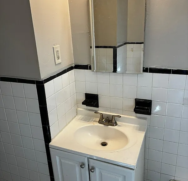 537 Alder St — Photo 10