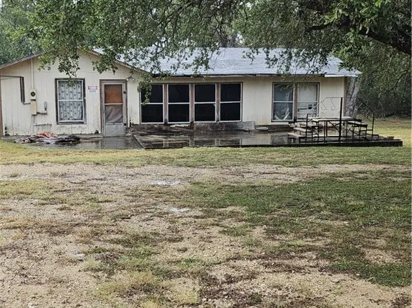 10140 Rebecca Creek Rd, Spring Branch, TX 78070